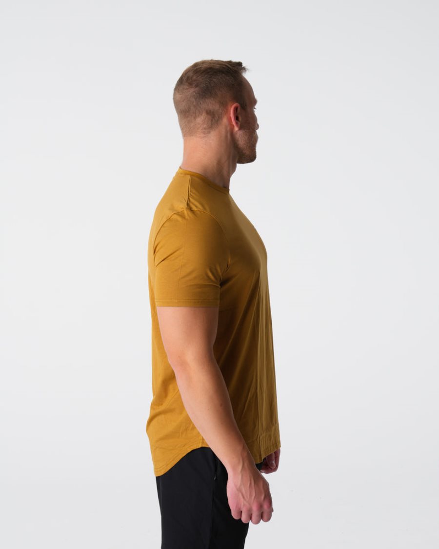 Camiseta NVGTN Pulse Fitted Hombre Naranjas | 82q15s0k