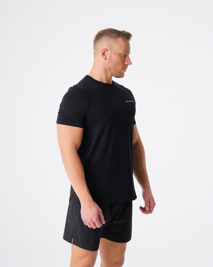 Camiseta NVGTN Pulse Fitted Hombre Negras | 9OyQvnI9