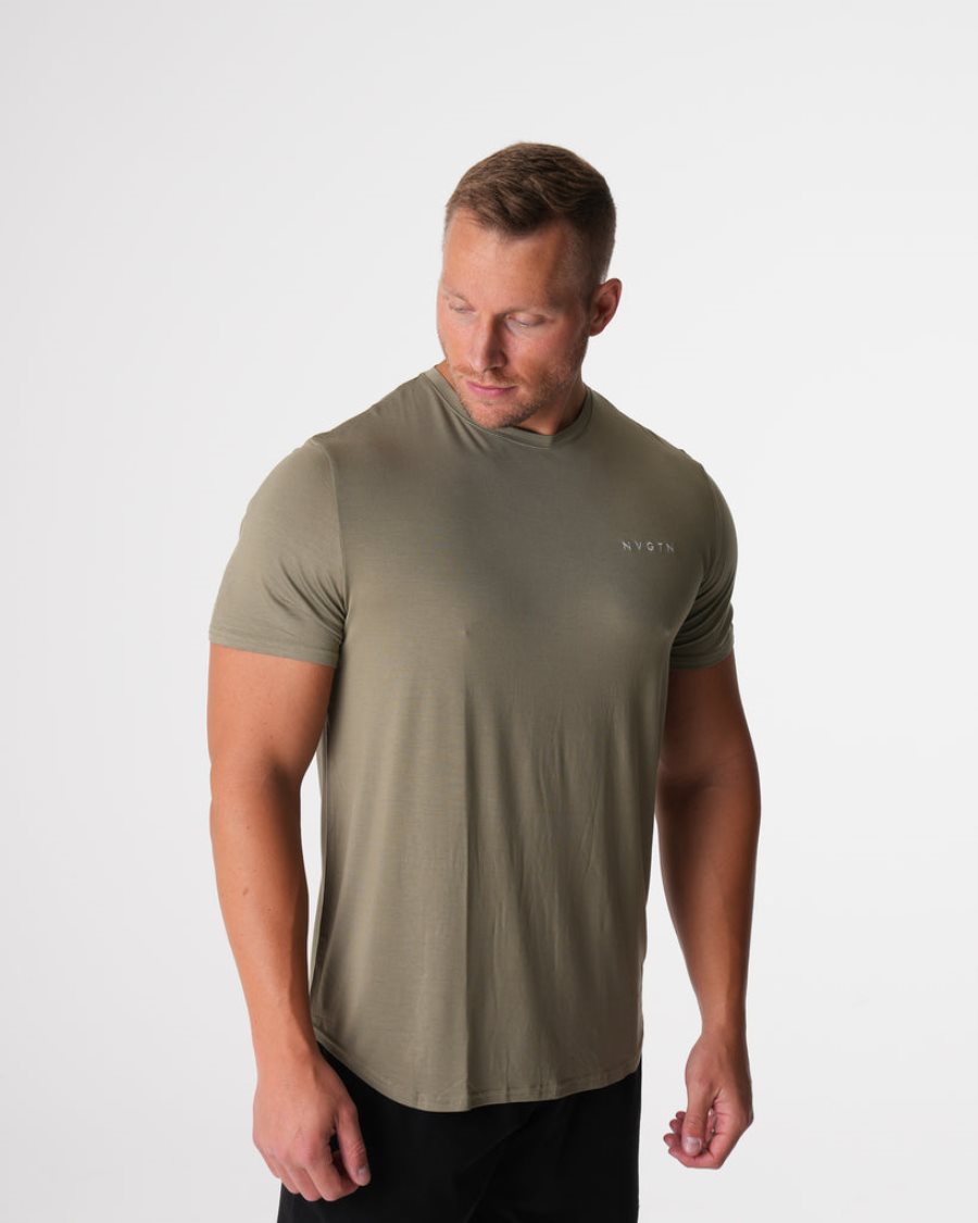 Camiseta NVGTN Tech Fitted Hombre Verde | psKFOPWQ