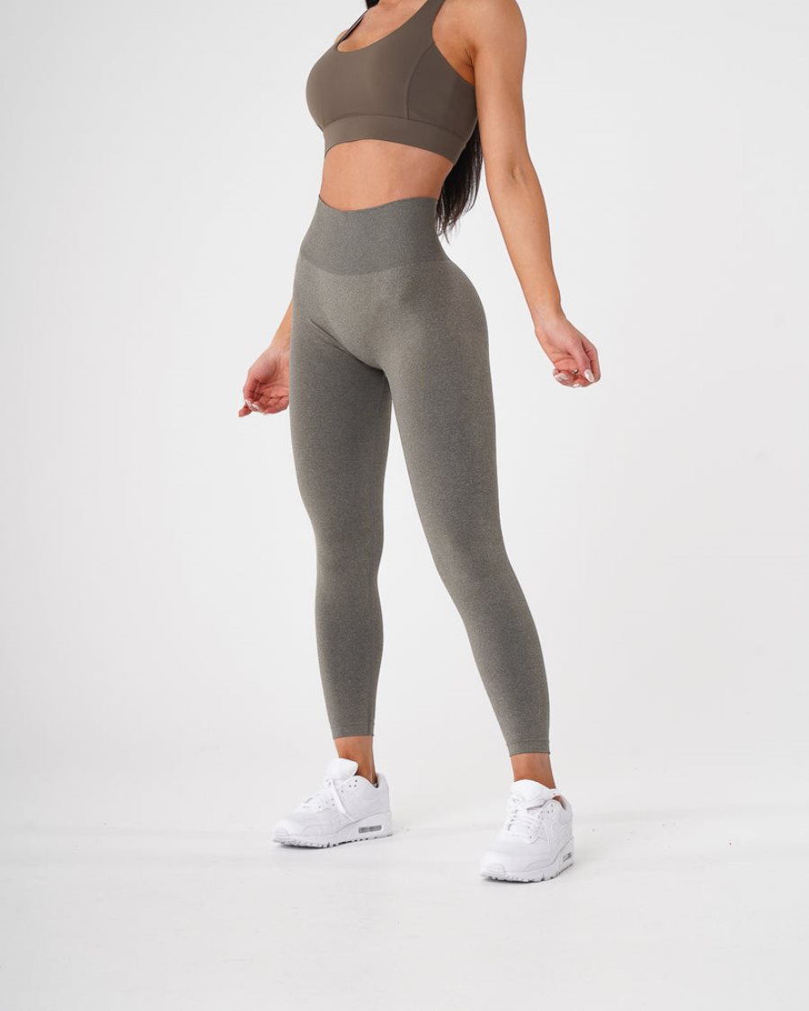 Leggins NVGTN Curve Seamless Mujer Kaki Verde | NRkxqbZm