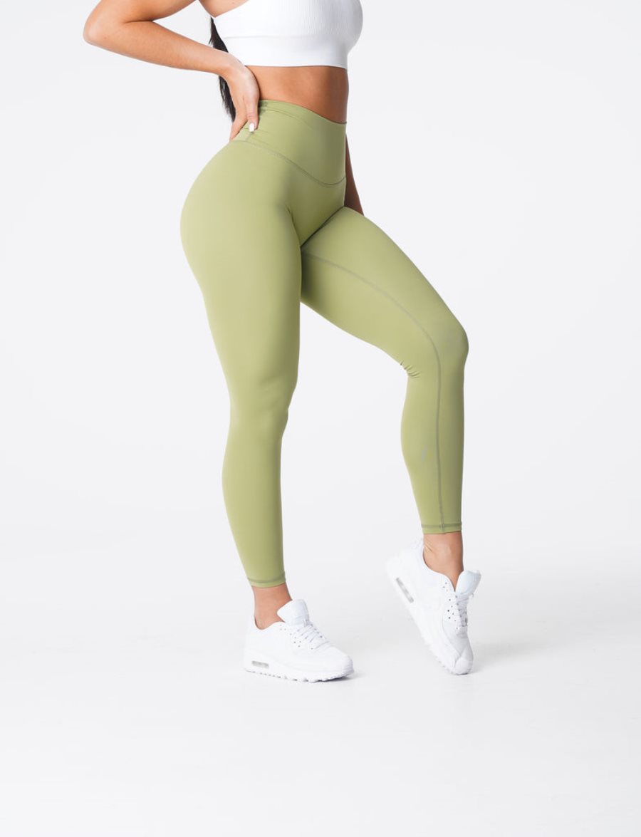 Leggins NVGTN Signature 2.0 Mujer Verde Oliva | VixmEUBG