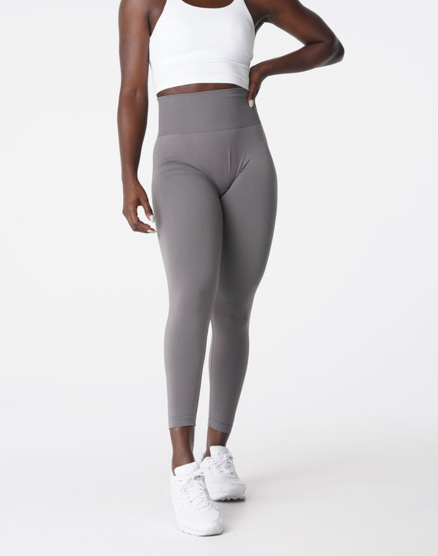 Leggins NVGTN Solid Seamless Mujer Gris Oscuro | uho35f1c