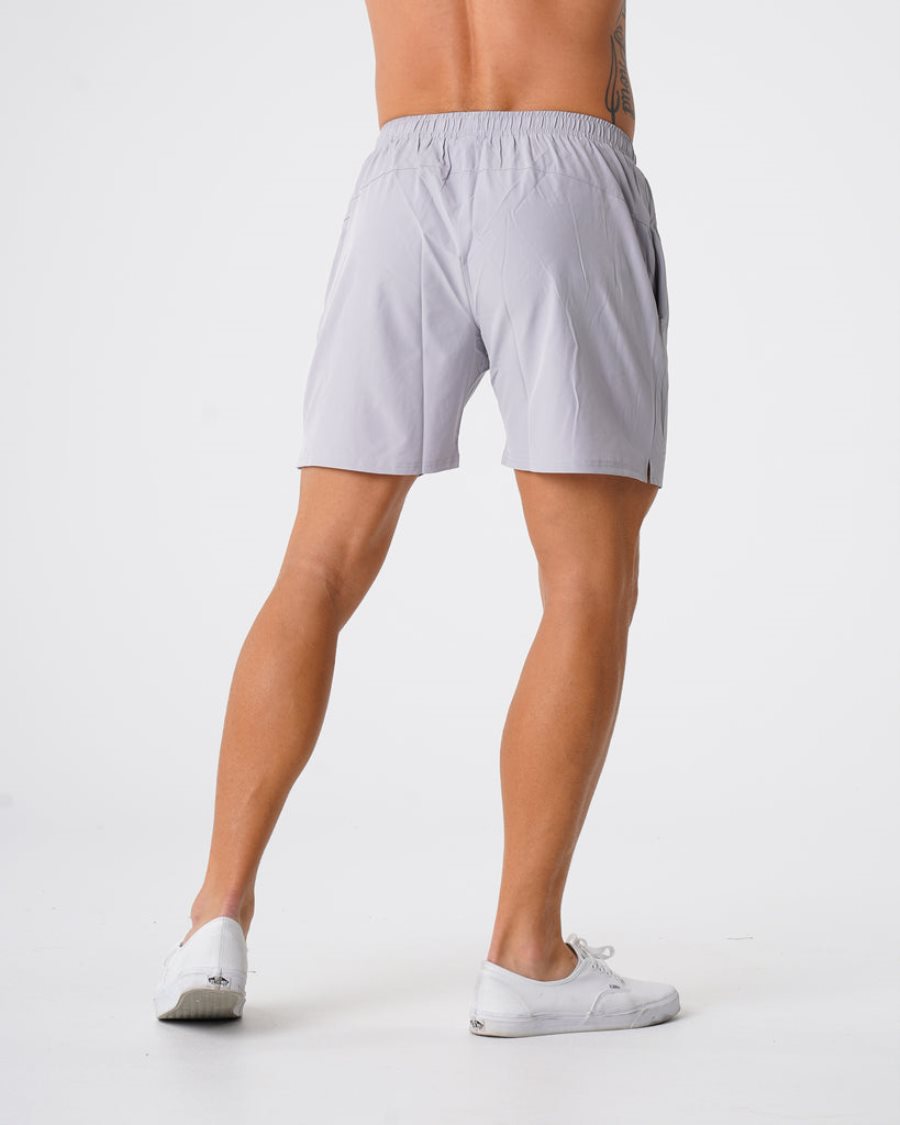 Pantalones Cortos NVGTN Flex Hombre Gris | hg1bM318