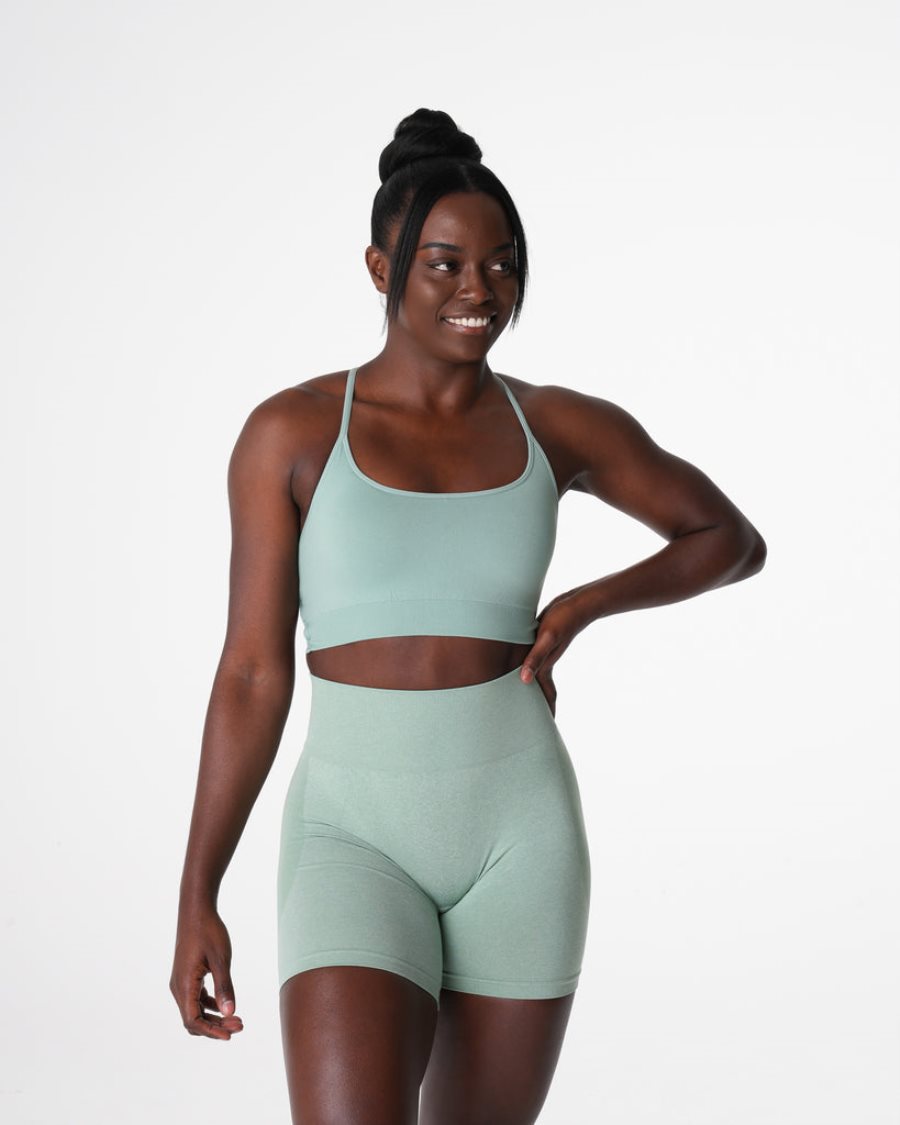 Sujetadores Deportivos NVGTN Invincible Seamless Mujer Verde | 8l8erd9o