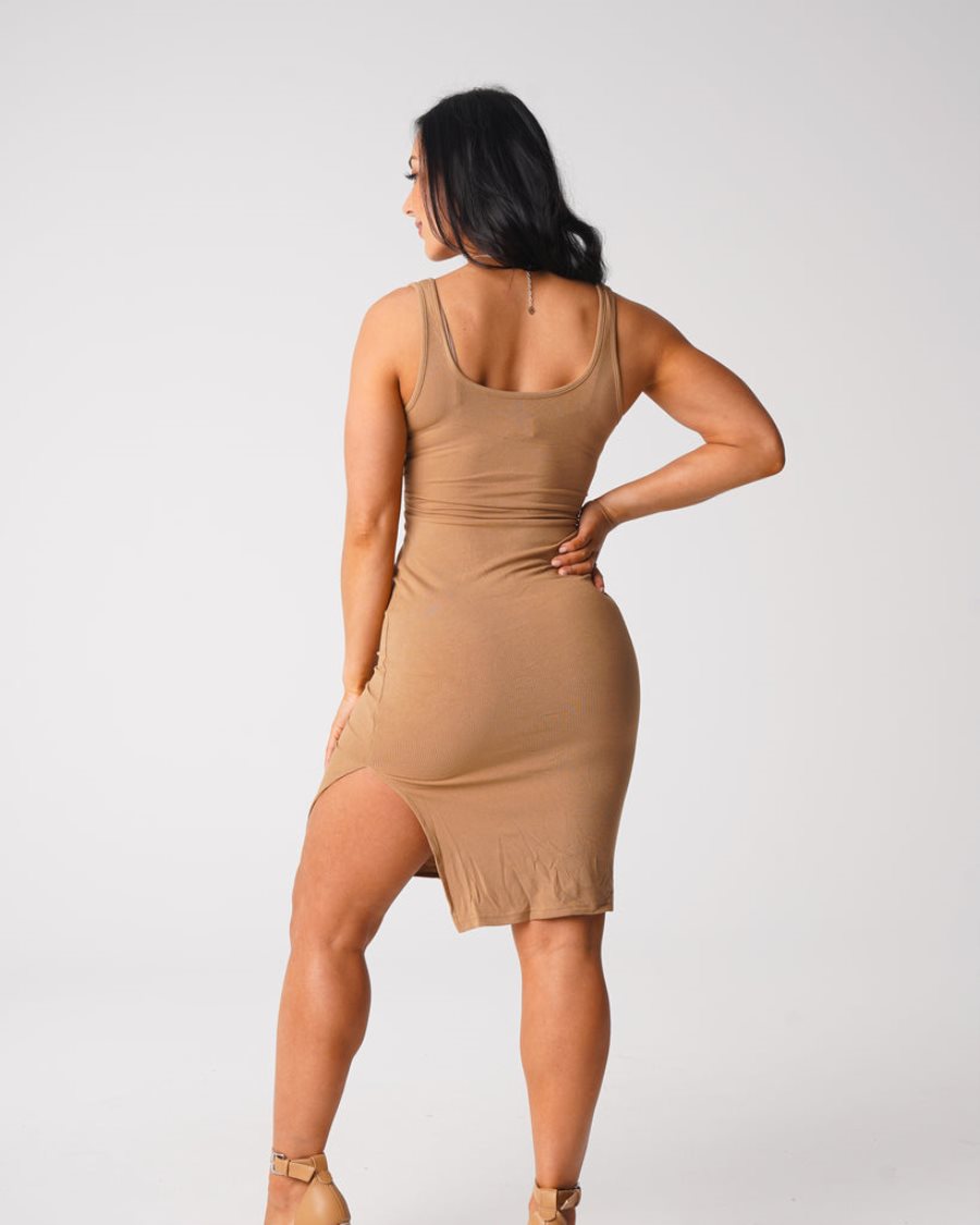 Vestido NVGTN Golden Vibes Cut Out Midi Mujer Marrones | Fjum8z1c