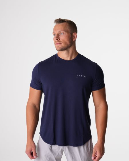 Camiseta NVGTN Tech Fitted Hombre Azul Marino | aowmWOH8