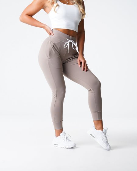 Pantalones Jogger NVGTN Joggers Mujer Gris Marrones | b4jZ5WG1